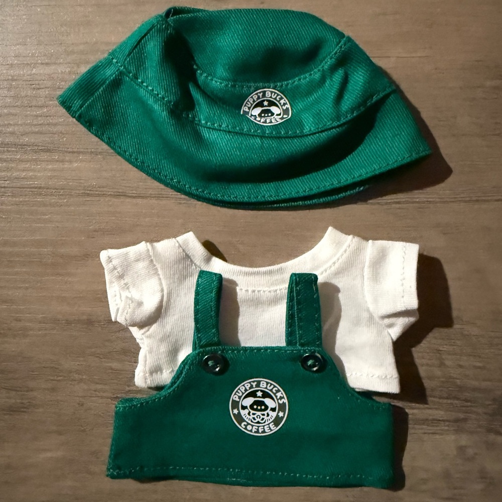 Labubu barista outfit ☕️